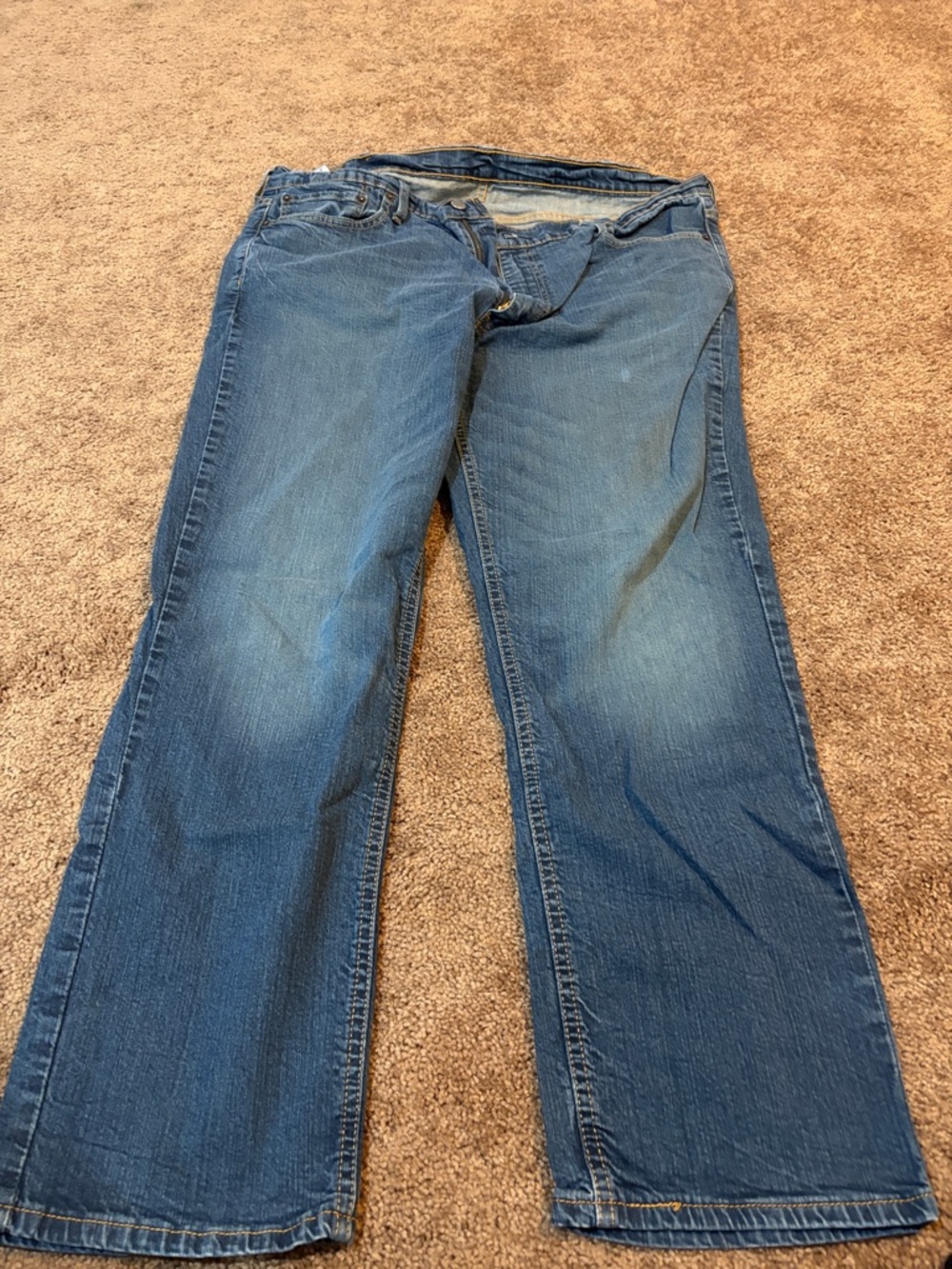 Levi's Relaxed Fit Denim Jeans in Blue 42x30 pre-owned